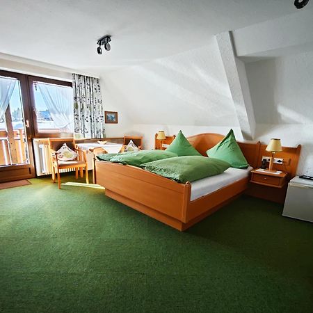 Cafe-Pension Feldbergblick Тітізе-Нойштадт Екстер'єр фото